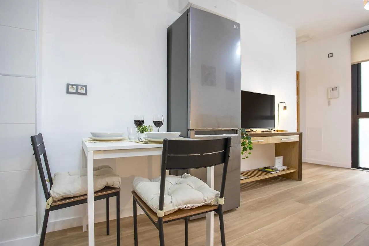 Apartment -Malagasunapts-Cervantes Pool&Parking Spain